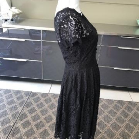 Black dress - Picture 5 of 5